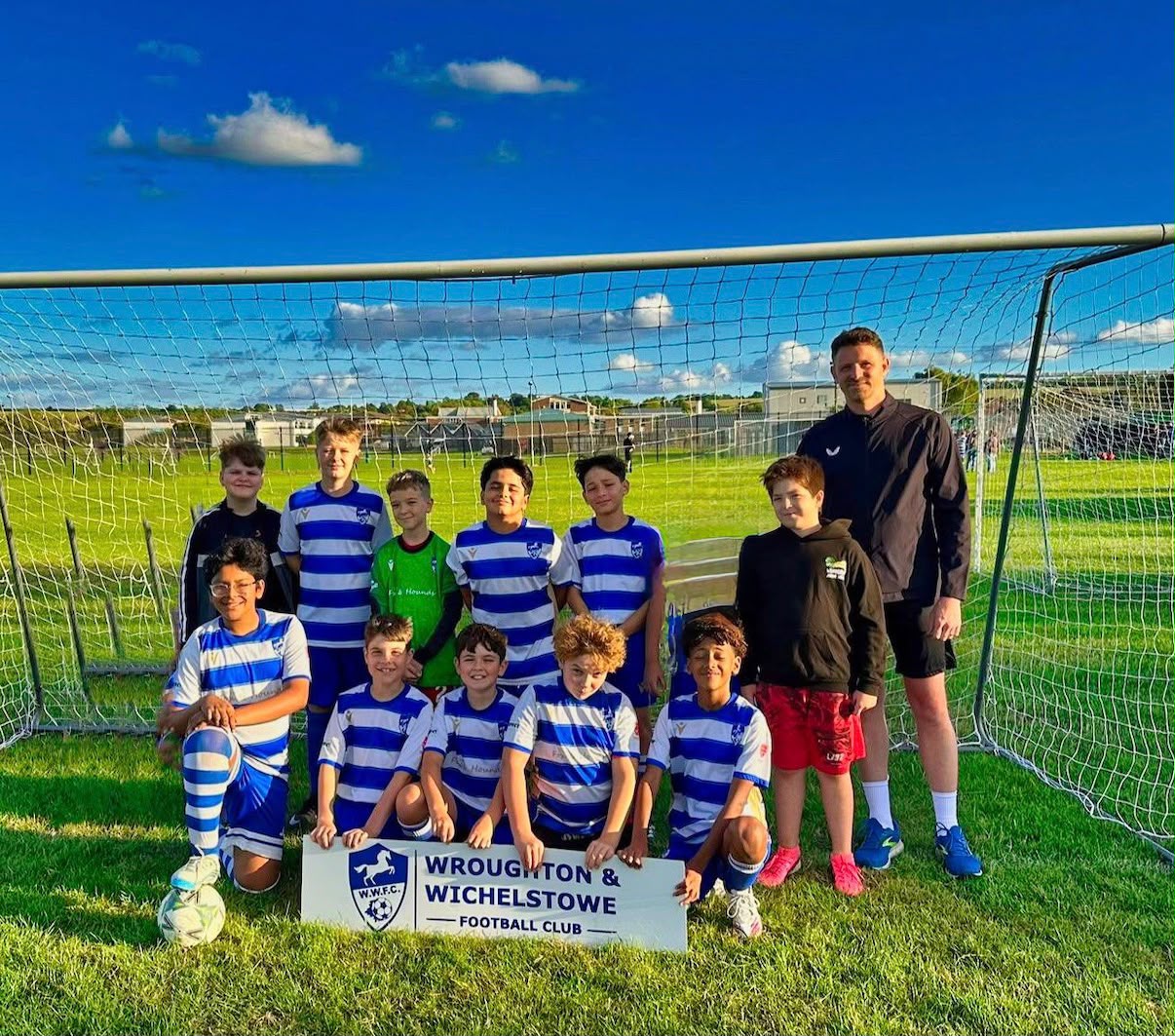 Foxes team photo